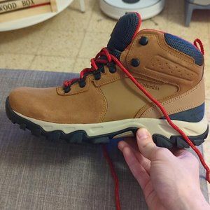 Columbia Hiking Boots 9.5